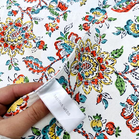 Tabitha Webb white floral placemats set of 4 - Picture 3 of 4